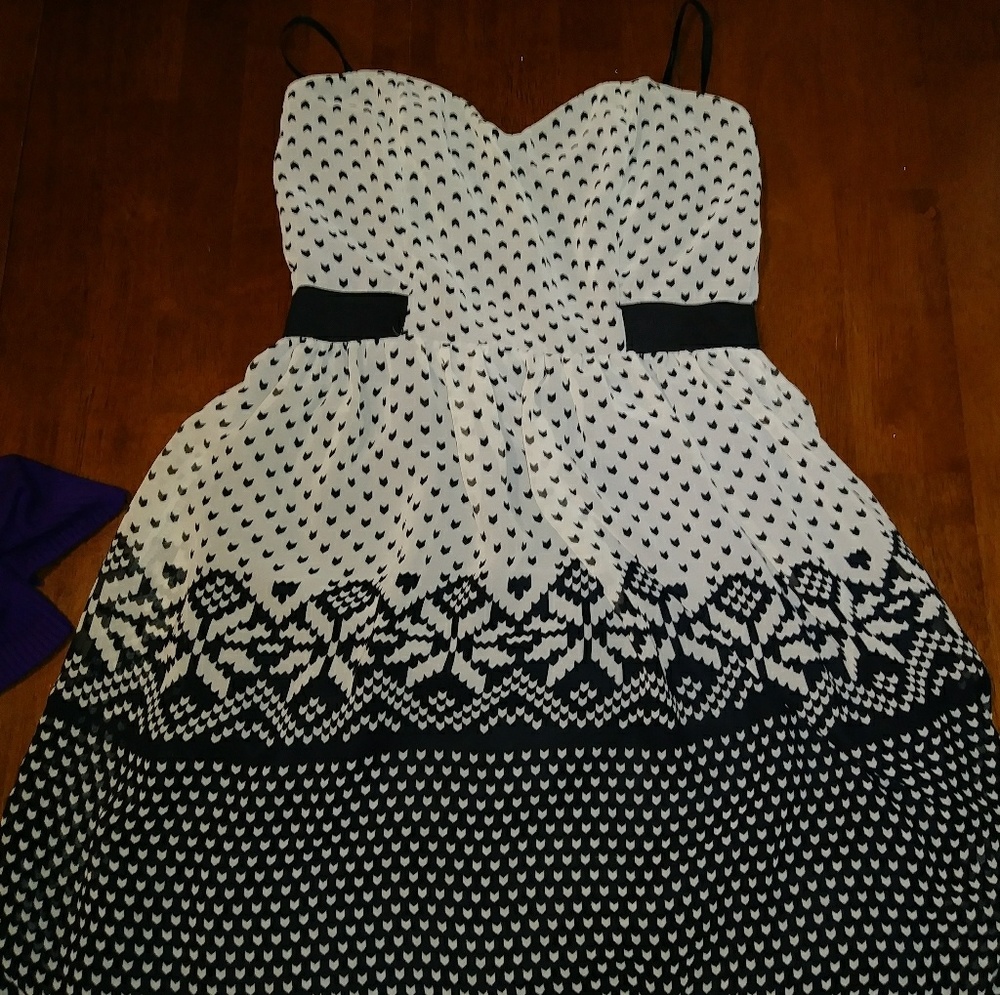 Strapless dress